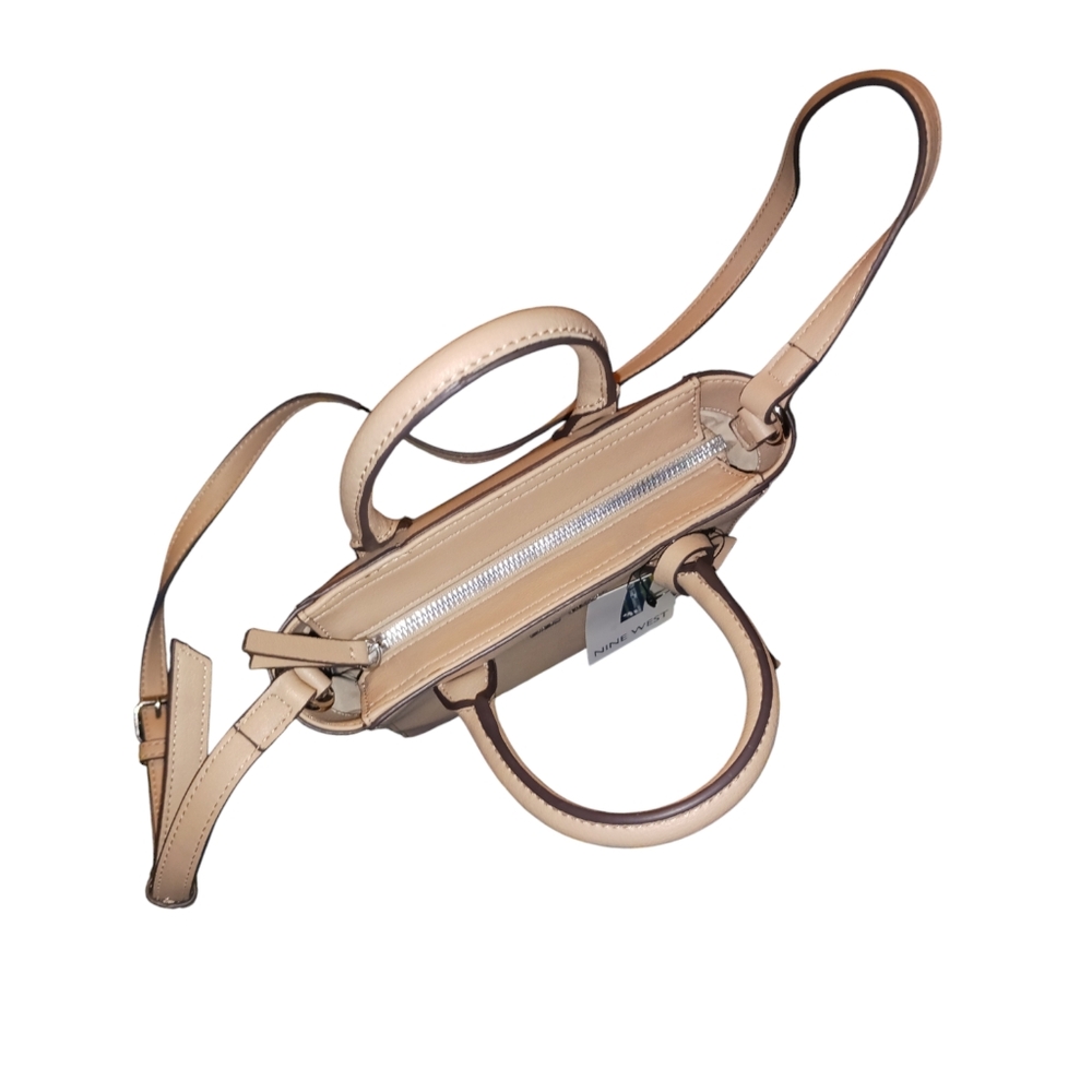 COPY - 🤎NWT NINE WEST MINI CROSSBODY HANDBAG🤎 - Picture 6 of 6